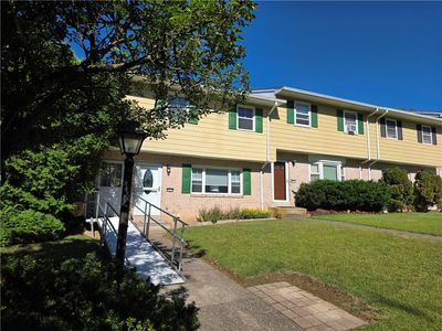 6210 Glen Ct