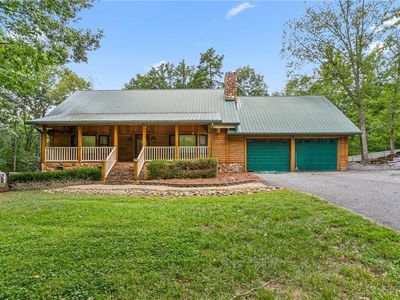 679 Bonnie Regan Rd