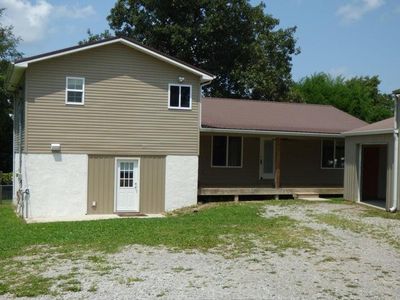 1122 Lantana Rd