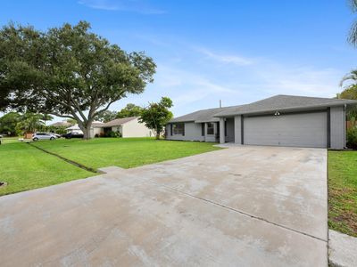 2431 SE Shell Avenue