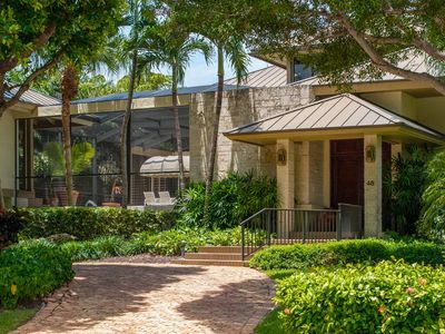 48 Sunrise Cay Dr