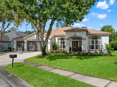 6111 HERONCREST COURT