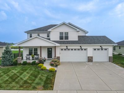 1695 Condor Dr