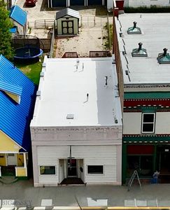 605 E Park Ave