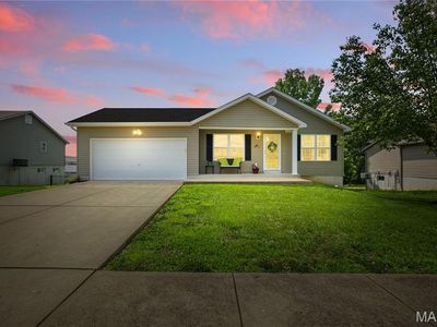 5520 Red Tailed Hawk Dr