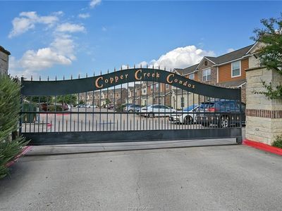 301 Sw Pkwy #308