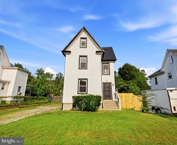 713 Billings Ave
