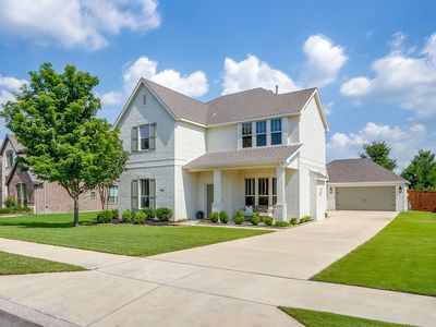 12049 Carlin Dr
