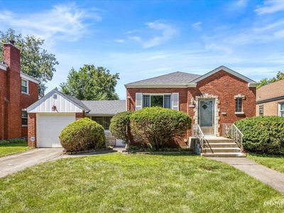 2408 S 4th Ave