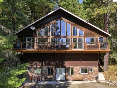 1013 Mountain View Dr