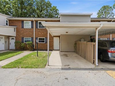 2215 Shadow Valley Rd APT C