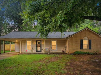 6327 Northampton Dr