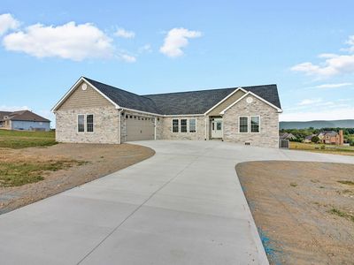 1011 Shadow Mountain Dr