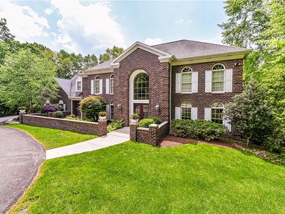 264 Cobblestone Dr