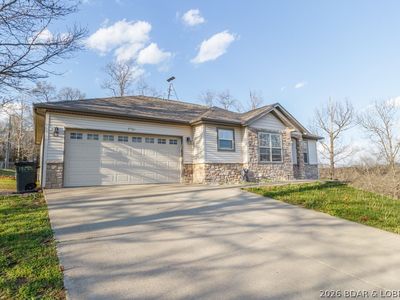19750 Loyd Ln