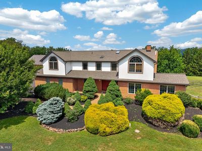 24 Lehmann Dr