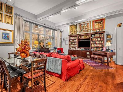 310 E 46th St APT 3J