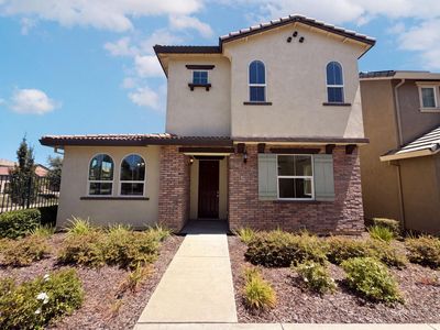 10801 Portico Cir