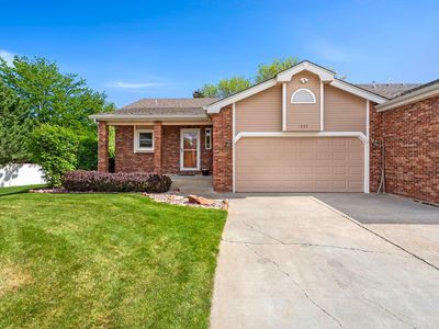 1205 Honeysuckle Ct