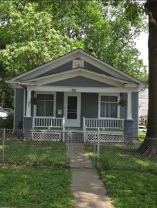 541 S Huttig Ave