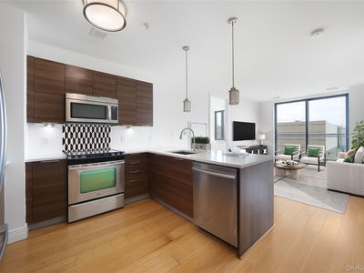 701 Ridge Hill Boulevard #10I