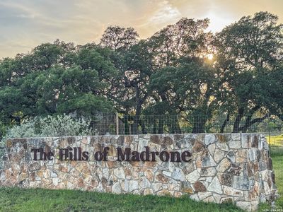 3513 N Us Highway 281