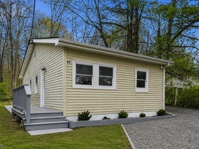 Property at 46 Wildwood Rd, Oak Ridge, NJ