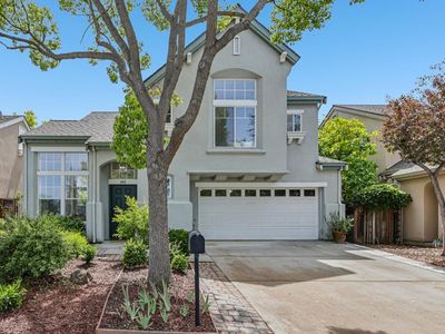 882 W McKinley Ave