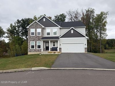 213 Austin Ln