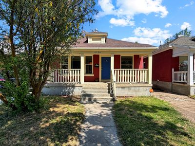 2236 S Quincy Ave E