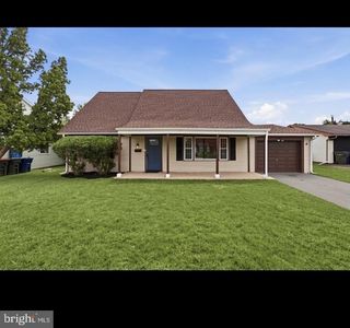 8 Marboro Ln