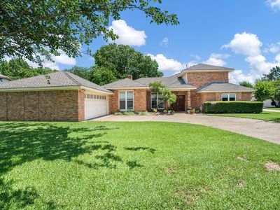 602 Highland Hills Ln