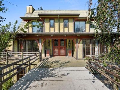 21110 W Blue Heron Rd