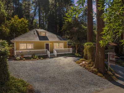 240 Ridge Dr