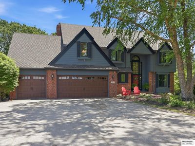 Property at 1415 Skyline Dr, Elkhorn, NE