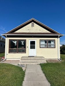 Property at 1017 P St, Bridgeport, NE