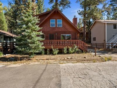 751 Tehama Dr