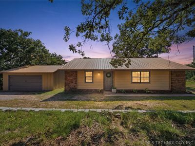 1819 S Overlook Dr
