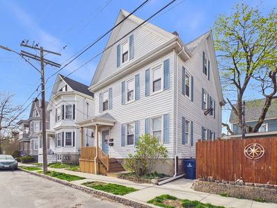 107 Robeson St