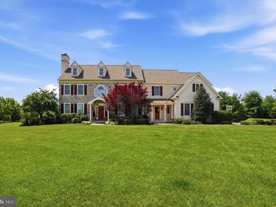 879 Ashbourne Way