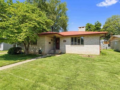 711 Walnut Park Dr