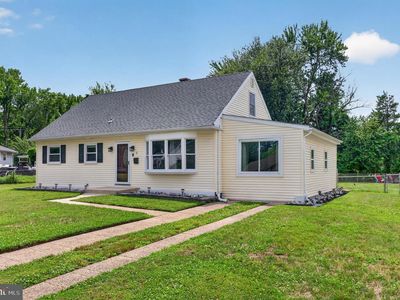 3 Walden Rd