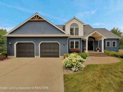 2200 W Parks Rd