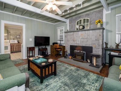 10 Pochuck Dr