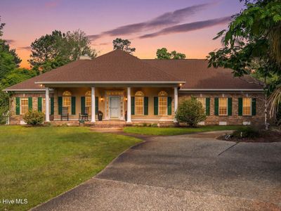 5610 Oak Bluff Lane