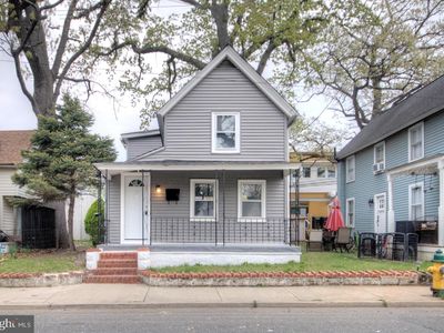 189 East Ave