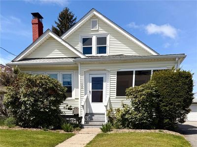 139 Grace St