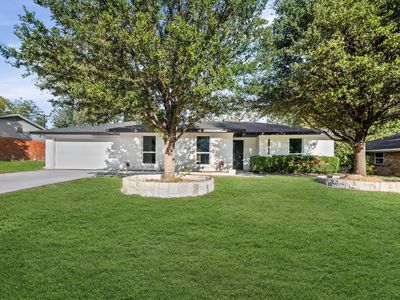 1321 E Windsor Dr