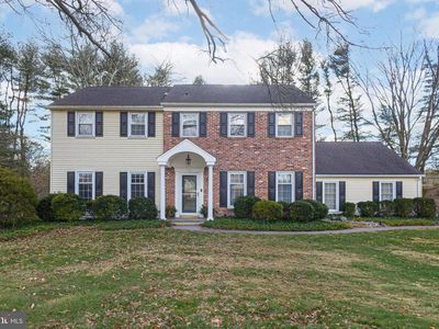 Property at 10 Bailey Dr, Washington Crossing, PA