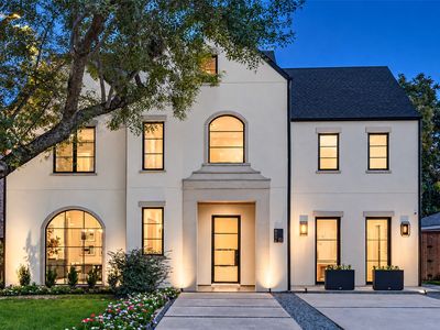 6516 Sondra Dr